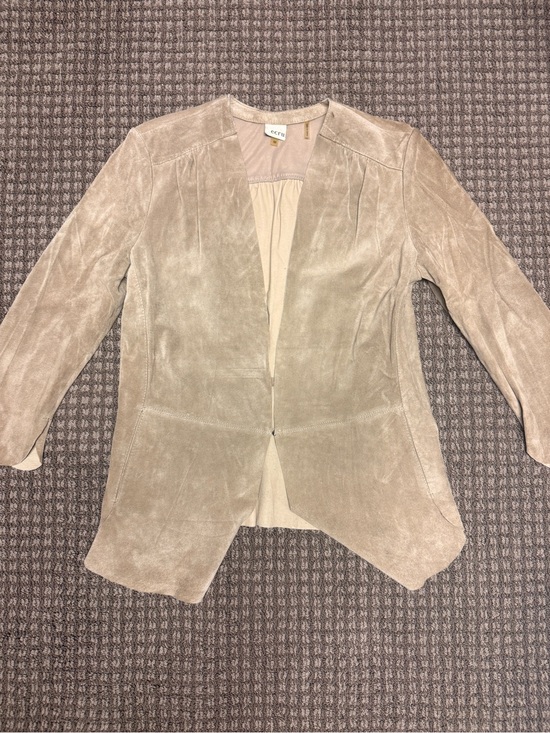 ecru Jackets & Blazers - Ecru Taupe Suede Open-Front 3/4
Sleeve Women's Jacket
